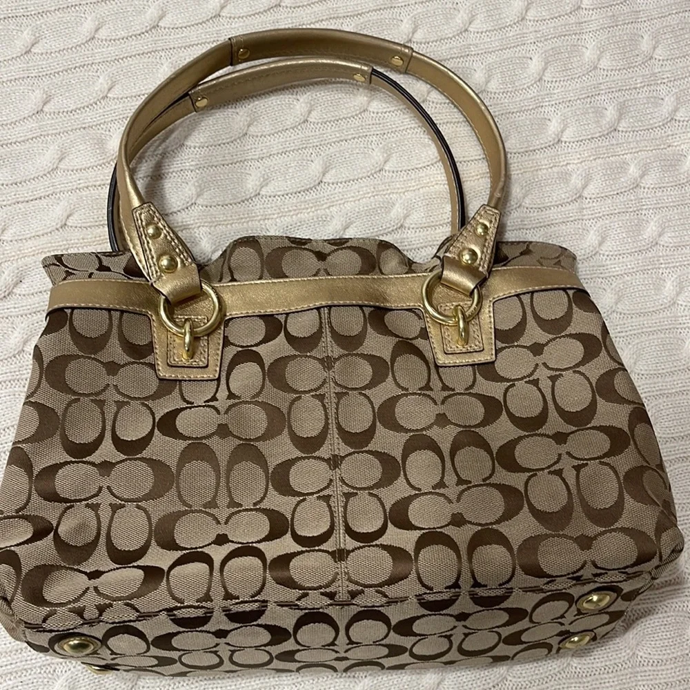 Coach Purse Signature Print/Gold
